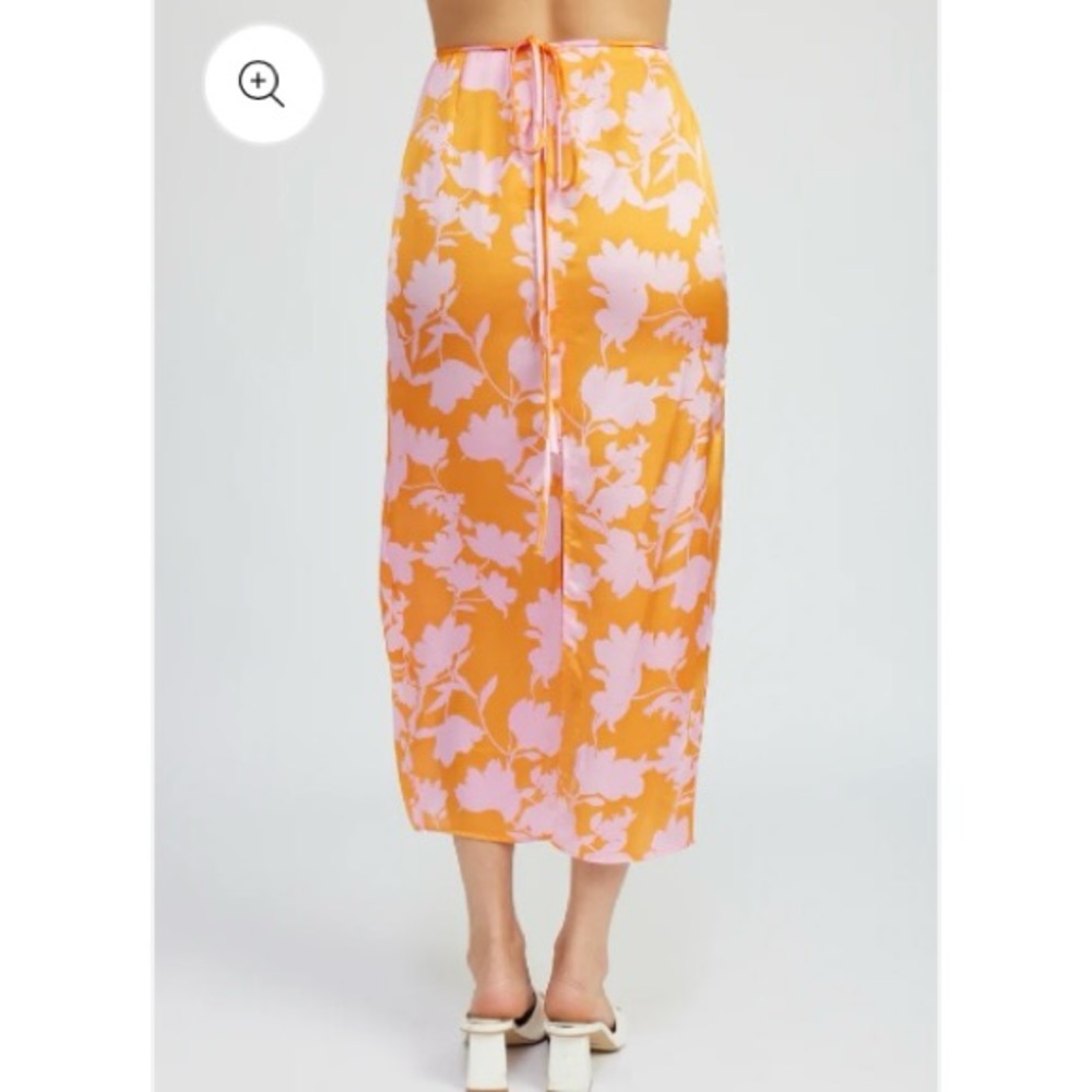 Emory Park • Ada Maxi Skirt in Cream Floral - Picture 12 of 12